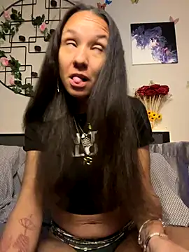 Snapshot of _Neeka_ chatting on 22, 10, 2025  Neeka  online show from 22, 10, 2025