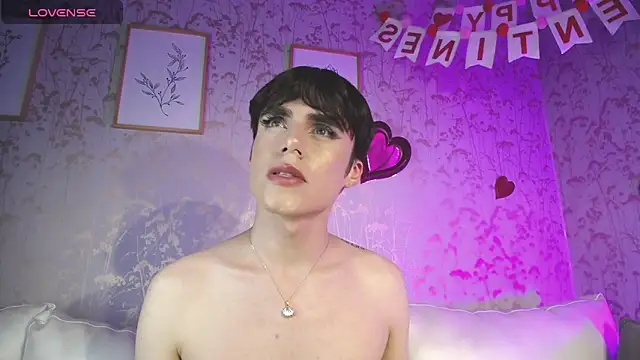 Snapshot of ChristianM_18 chatting on 11, 2, 2025 ChristianM 18 online show from 11, 2, 2025