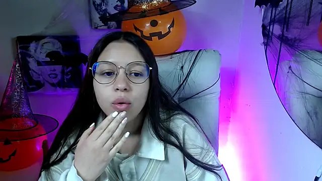SamanthaRoldaan online show from 14, 10, 2025