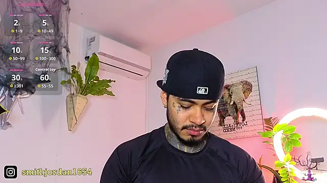 JordanSmiith  online show from 27, 10, 2025