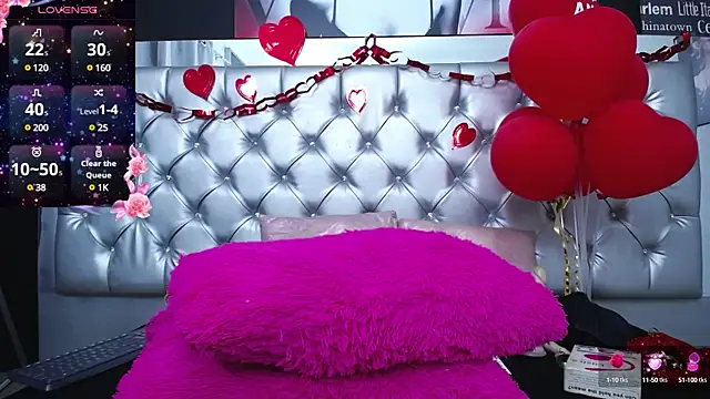 Snapshot of _nicolehotshemale chatting on 12, 2, 2025  nicolehotshemale online show from 12, 2, 2025
