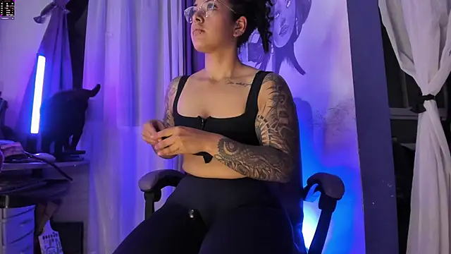 witchviolet online show from 24, 11, 2025