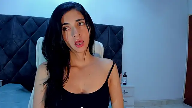 Snapshot of Linisprincehot69 chatting on 6, 3, 2025 Linisprincehot69 online show from 6, 3, 2025