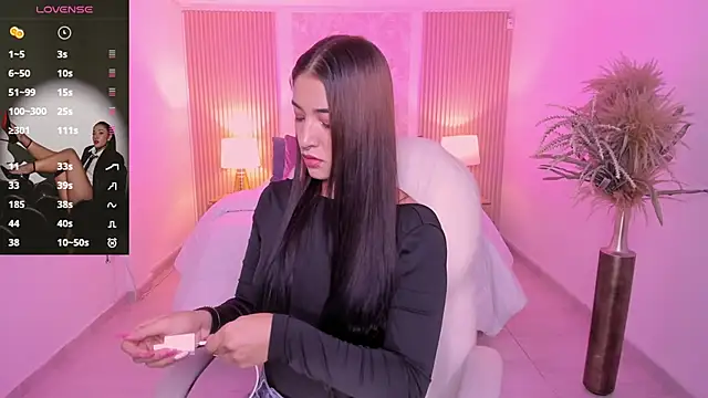 Antonella Grayy online show from 4, 2, 2026