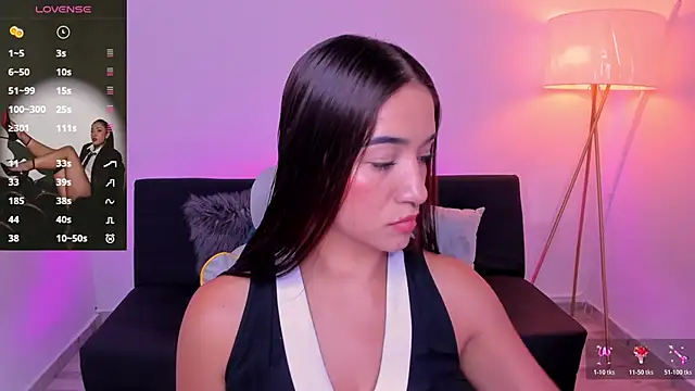 Snapshot of Antonella_Grayy chatting on 30, 5, 2026 Antonella Grayy online show from 30, 5, 2026