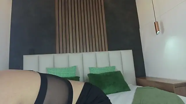 Snapshot of eva_daemon chatting on 16, 10, 2025 eva daemon online show from 16, 10, 2025