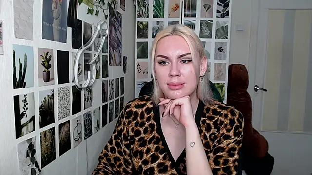 CapriScorpion online show from 25, 10, 2025