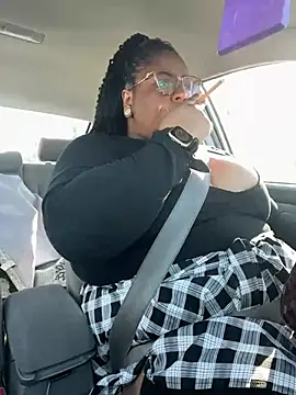 kweenxkarma online show from 21, 3, 2025