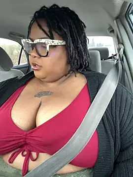 kweenxkarma online show from 1, 11, 2025