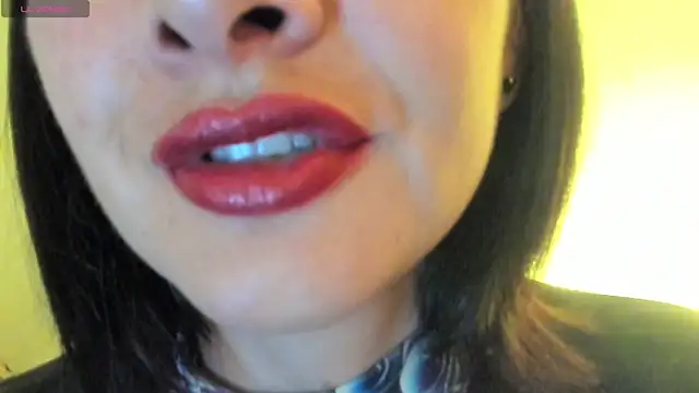 queen fetish online show from 11, 9, 2025