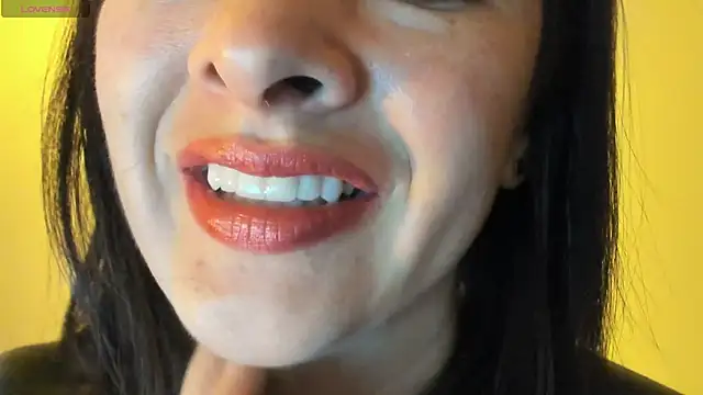 queen fetish online show from 23, 10, 2025