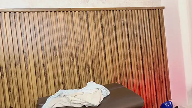 Snapshot of evelynjohnsoon chatting on 23, 11, 2025 evelynjohnsoon online show from 23, 11, 2025