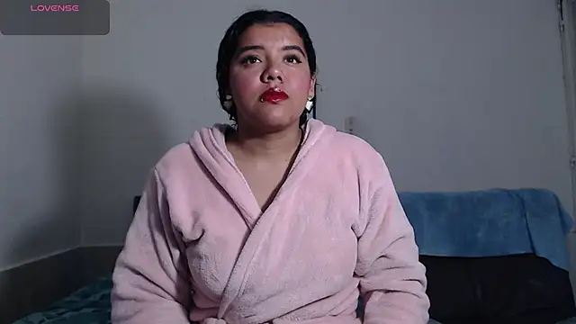 Snapshot of agata_22 chatting on 2, 12, 2025 agata 22 online show from 2, 12, 2025