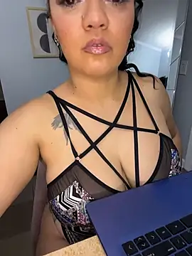 DestineeJayde online show from 16, 10, 2025