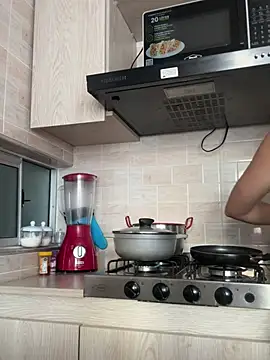 Barbie girl 69 online show from 18, 1, 2026