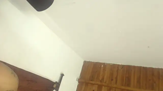 Alejagrantx online show from 10, 3, 2025