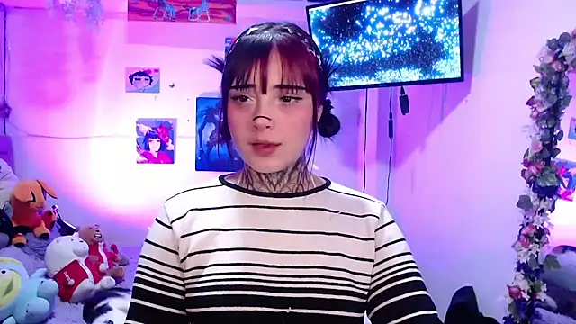 Snapshot of mia_catt05 chatting on 18, 7, 2026 mia catt05 online show from 18, 7, 2026
