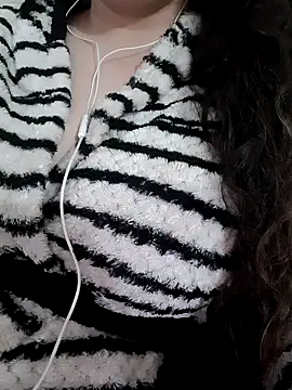 Snapshot of Zanoba-16 chatting on 21, 3, 2025 Zanoba-16 online show from 21, 3, 2025