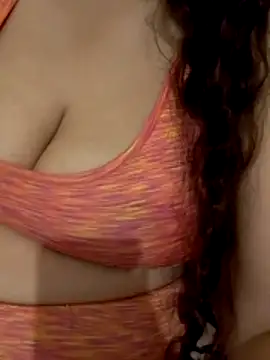 Snapshot of Zanoba-16 chatting on 2, 11, 2025 Zanoba-16 online show from 2, 11, 2025