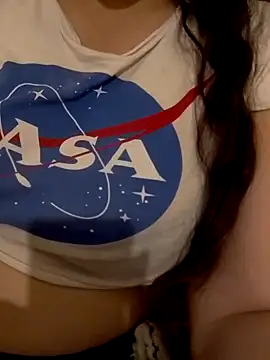 Snapshot of Zanoba-16 chatting on 9, 11, 2025 Zanoba-16 online show from 9, 11, 2025