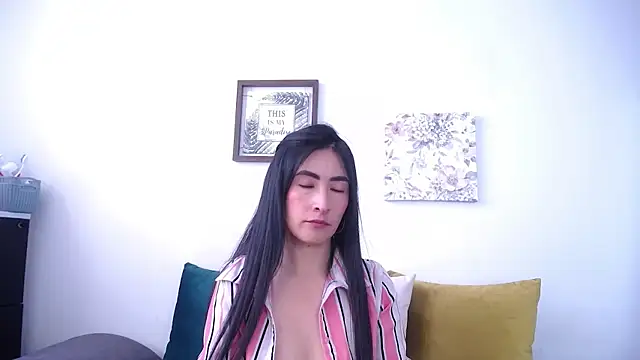 JainaRogers online show from 4, 4, 2026