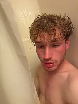 Snapshot of CreamyAustin chatting on 31, 10, 2025 CreamyAustin online show from 31, 10, 2025