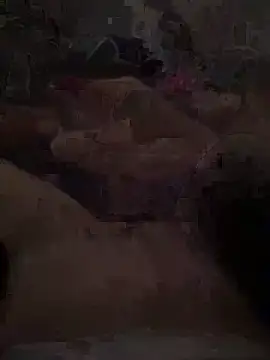 przystojniaczek30 online show from 20, 12, 2025