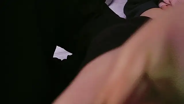 POCARI SWEAT online show from 19, 3, 2025