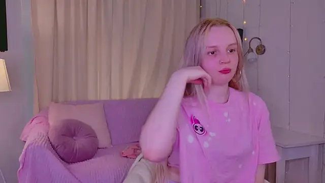 Beatrica Klein online show from 2, 5, 2026
