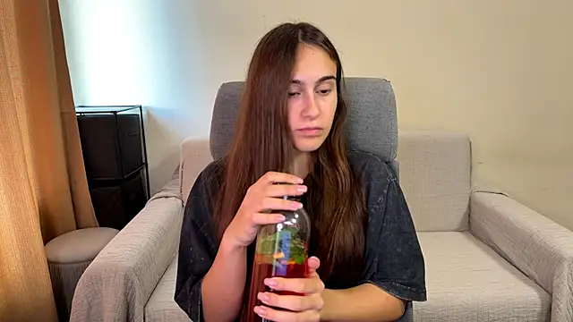 AliceKolltt online show from 18, 9, 2025