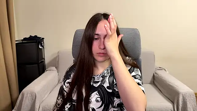 Snapshot of AliceKolltt chatting on 10, 6, 2026 AliceKolltt online show from 10, 6, 2026