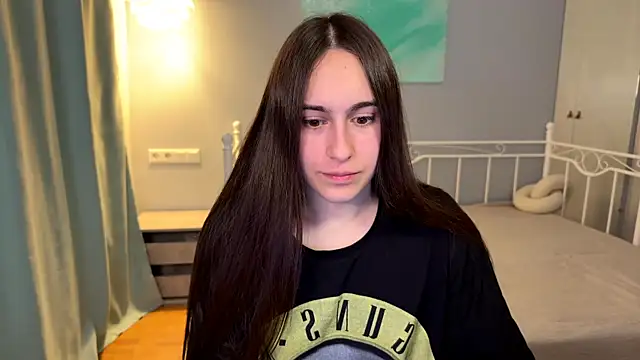 Snapshot of AliceKolltt chatting on 20, 6, 2026 AliceKolltt online show from 20, 6, 2026