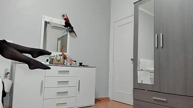 anisialuna  online show from 21, 3, 2025