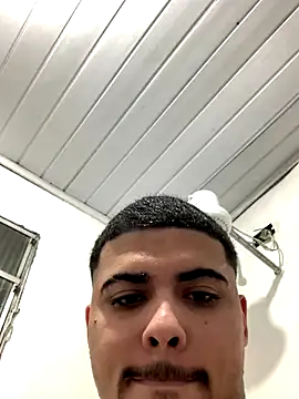 Casal Safado  online show from 22, 10, 2025