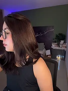 EmaSaenz online show from 20, 6, 2026