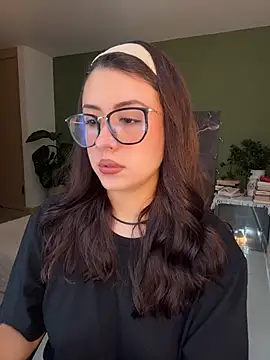 EmaSaenz online show from 23, 7, 2026