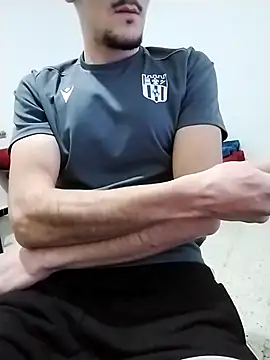 Zoro 23cm online show from 1, 2, 2026