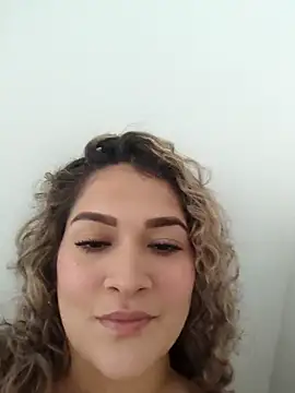 Sara smiiith211 online show from 11, 3, 2026