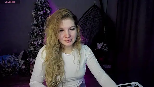 Snapshot of lily_williamss chatting on 16, 12, 2025 lily williamss online show from 16, 12, 2025