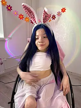 MiniSophiaa online show from 31, 3, 2026