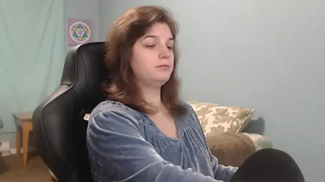 TreeJeanne online show from 31, 12, 2024