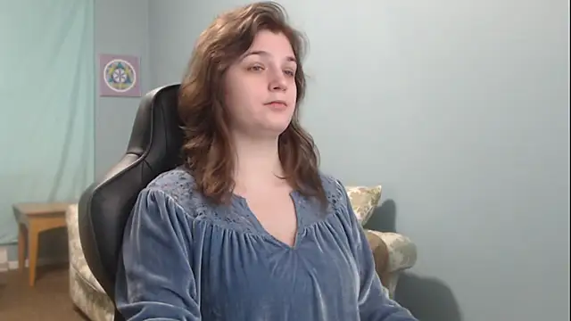 TreeJeanne online show from 9, 1, 2025