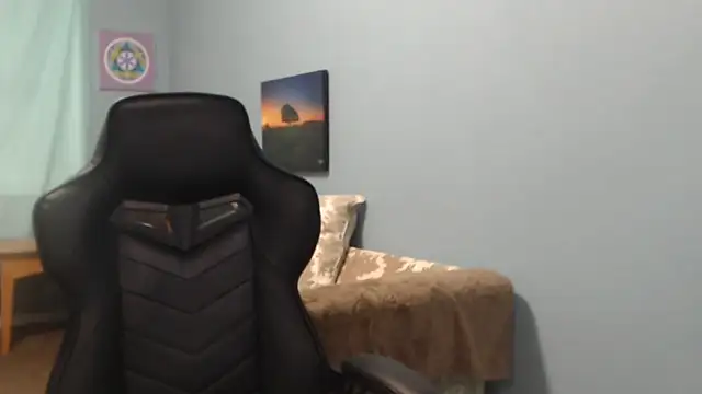 TreeJeanne online show from 8, 3, 2025