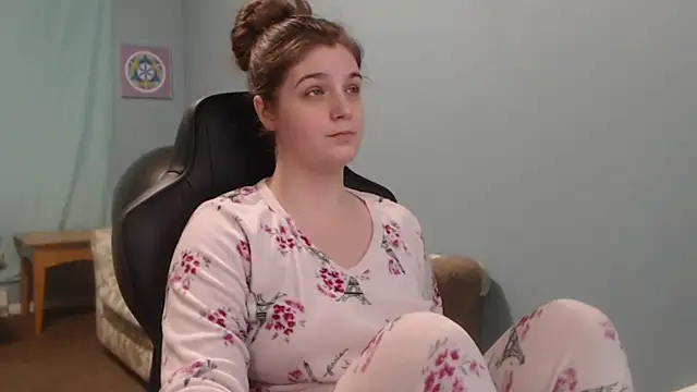 TreeJeanne online show from 14, 3, 2025