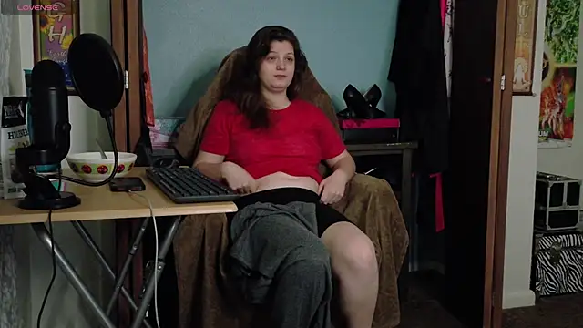 TreeJeanne online show from 25, 9, 2025