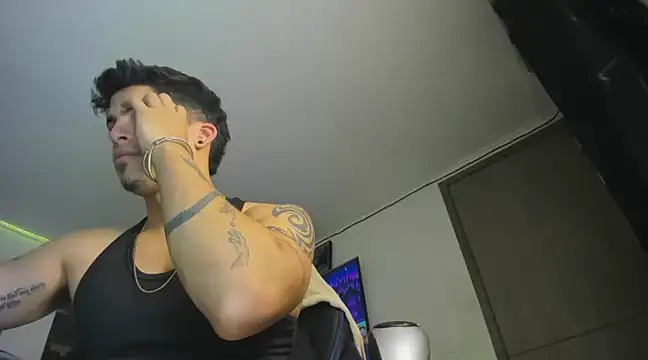 charlie hotxxx online show from 13, 3, 2025