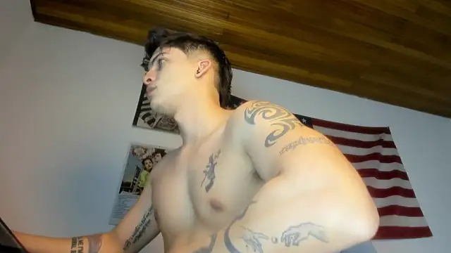 charlie hotxxx online show from 31, 10, 2025