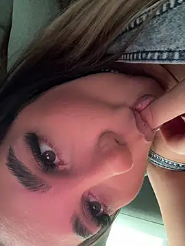 Snapshot of babyyboomm chatting on 11, 12, 2024 babyyboomm online show from 11, 12, 2024