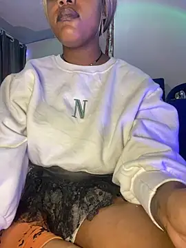 Cherrytowild online show from 8, 10, 2025