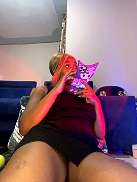 Cherrytowild online show from 13, 10, 2025